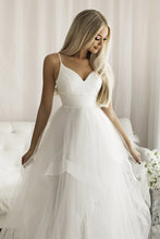 Load image into Gallery viewer, SENAT  PRINCESS DRESS WHITE 68001-3
