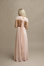 Load image into Gallery viewer, SENAT DELICATE DRESS LIGHT PINK 67002-2

