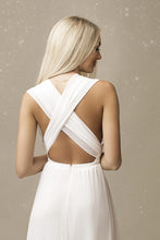 Load image into Gallery viewer, SENAT DELICATE DRESS WHITE 67002-3
