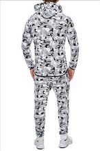 Load image into Gallery viewer, SWEAT SUIT MAN- WHITE CAMO 52011-1
